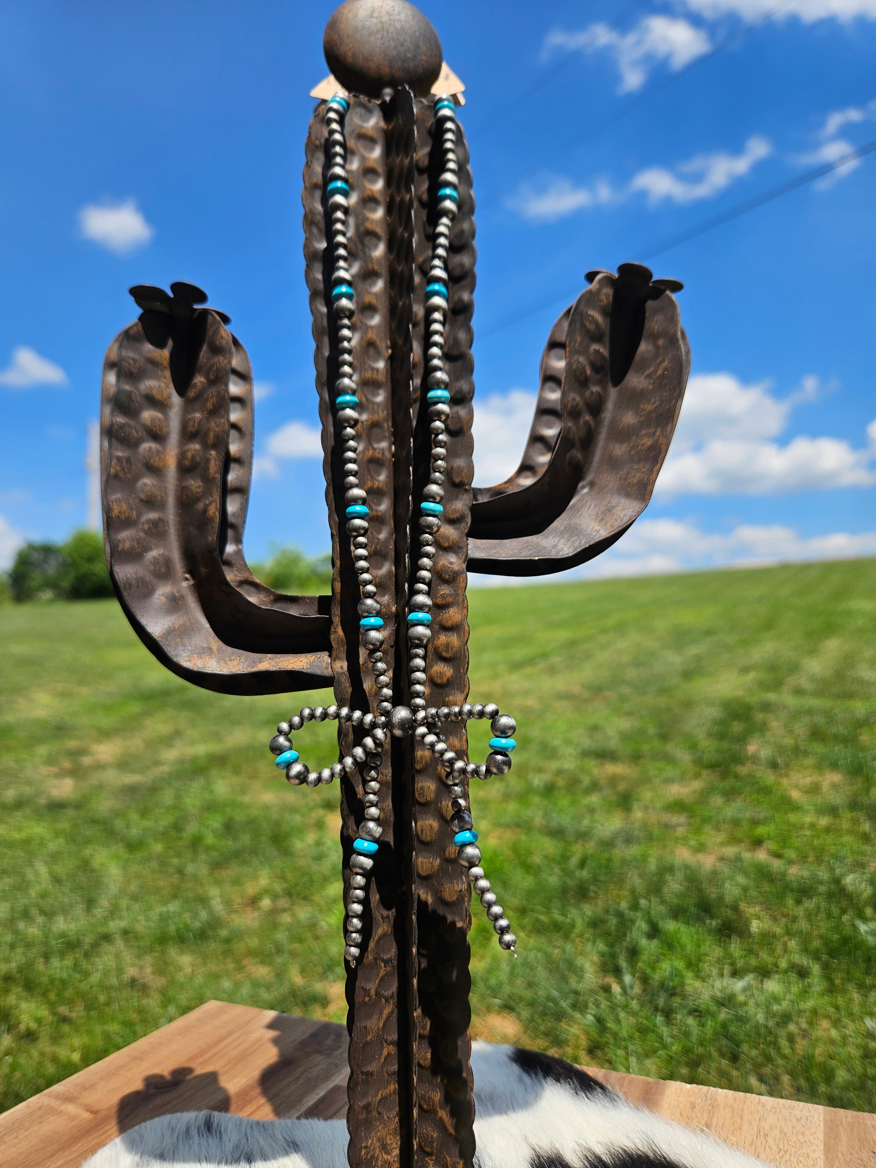 Western Style Navajo Pearl Coquette Bow Pendant Necklace