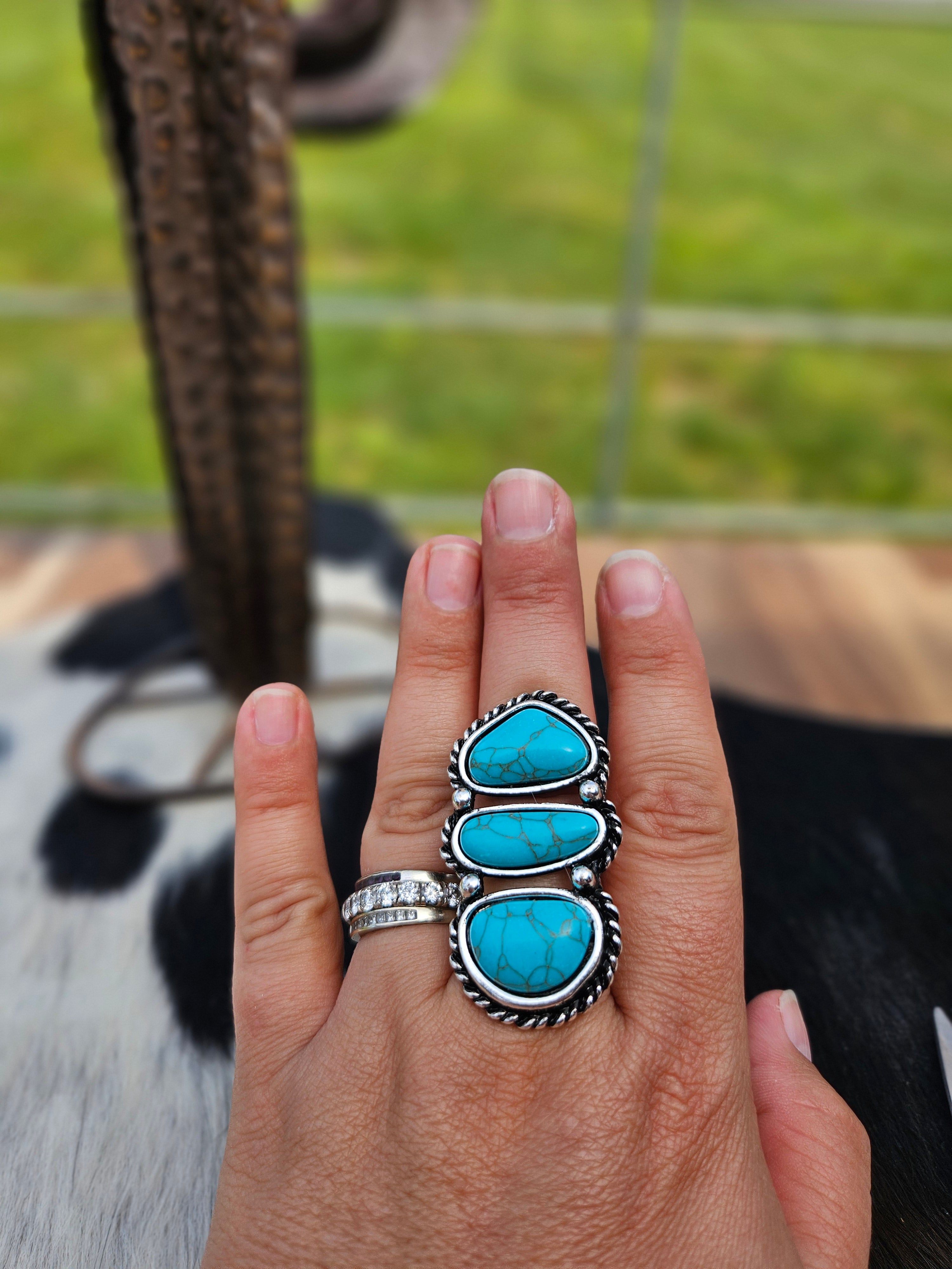 Western 3 Turquoise Semi Stone Knuckle Cuff Ring