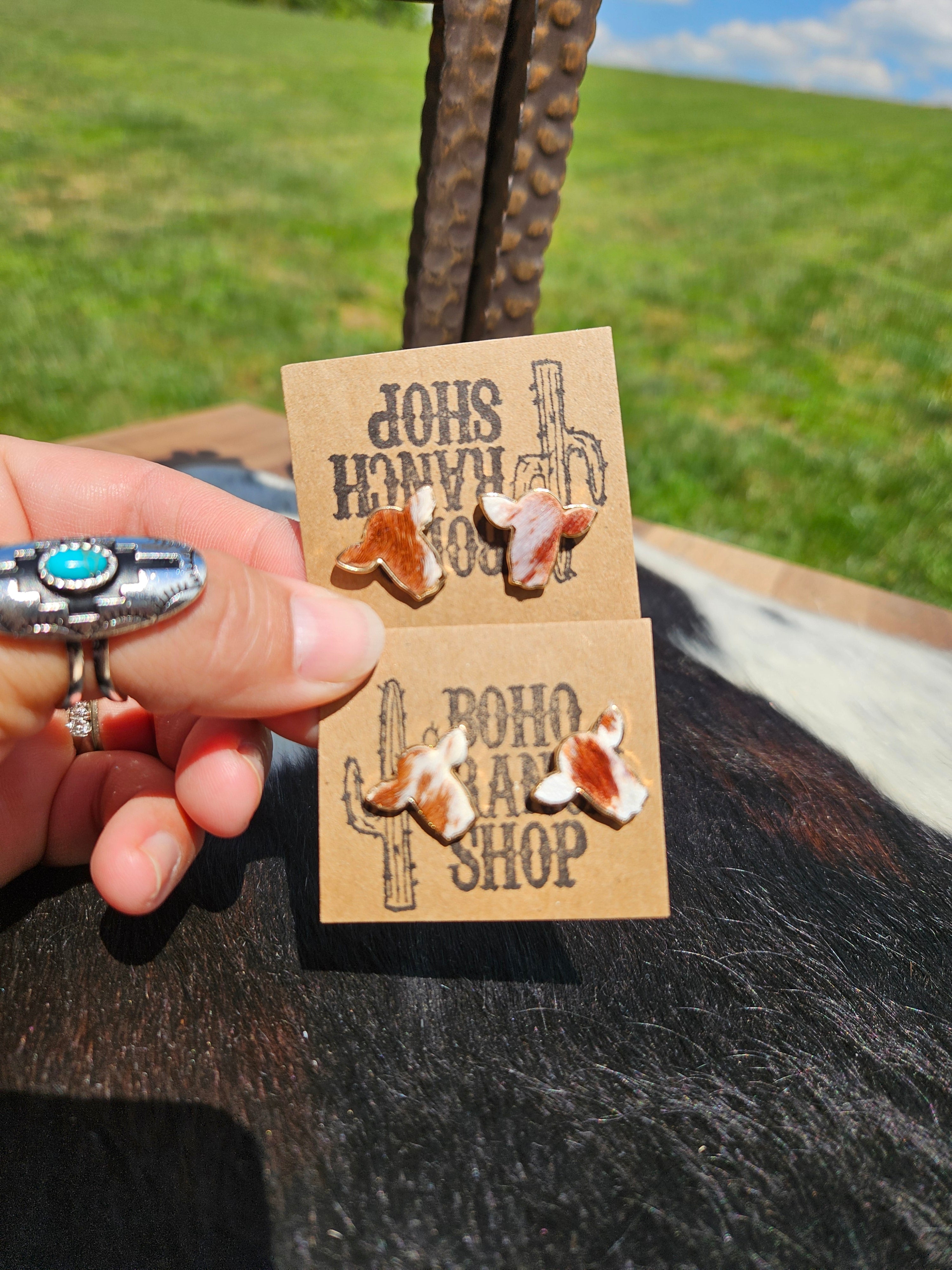 Steer Head Cowhead Cowhide Stud Earrings: TAN + WHITE